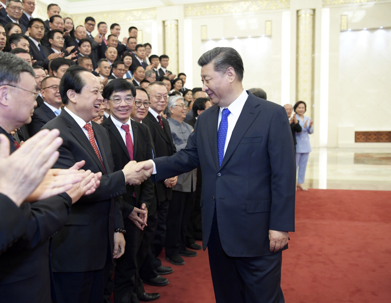 2019年5月28日，习近平主席在人民大会堂亲切接见舒心先生